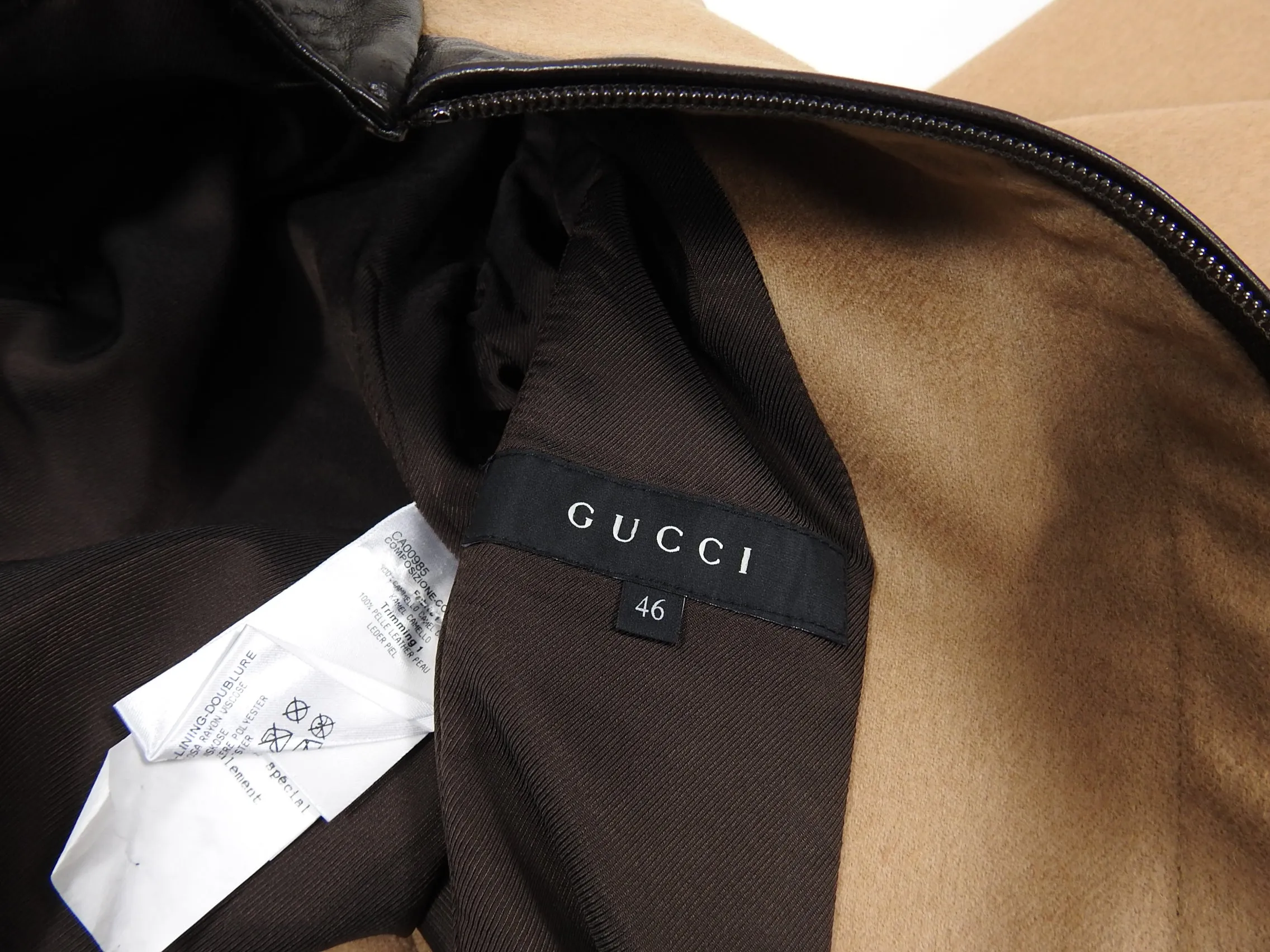 Gucci Camel Wool and Leather Trim Zip Front Jacket - 10