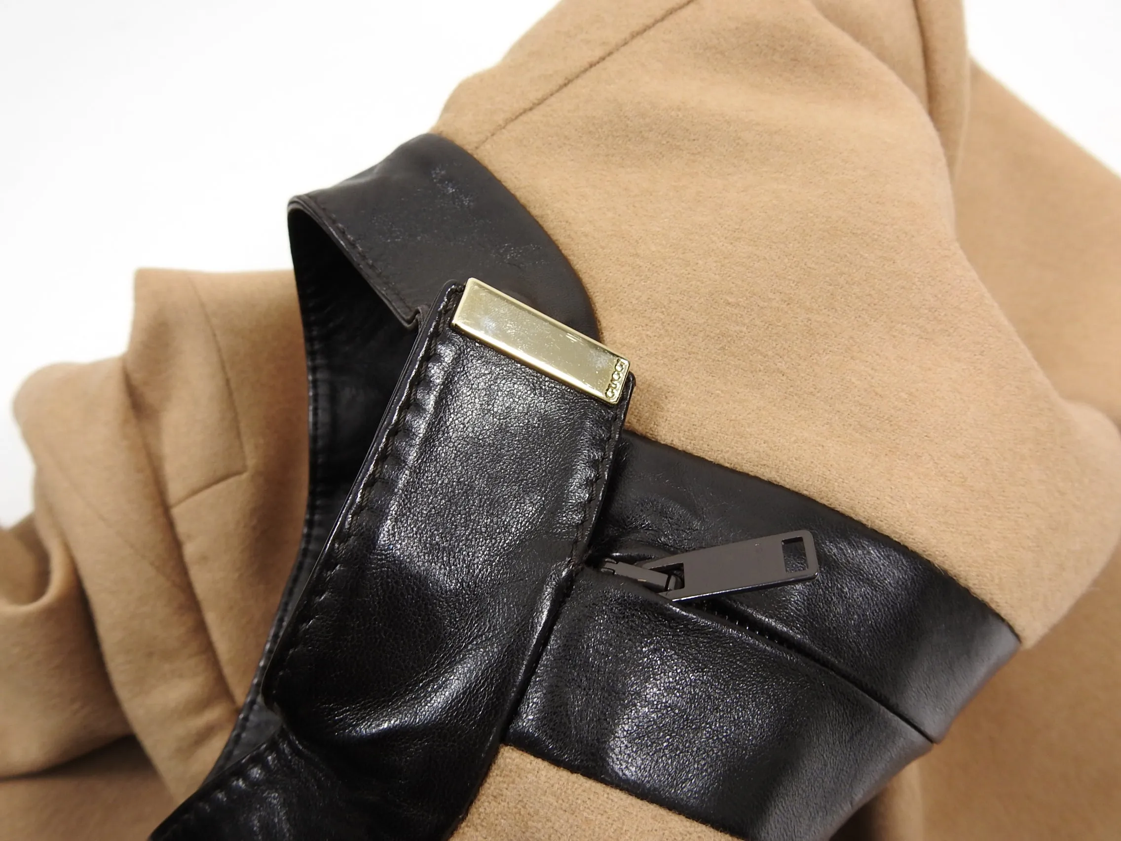 Gucci Camel Wool and Leather Trim Zip Front Jacket - 10
